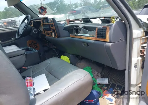 1997 Dodge Ram 1500 Lt из США, поврежденный, VIN 1B7HF16Z0VS121720